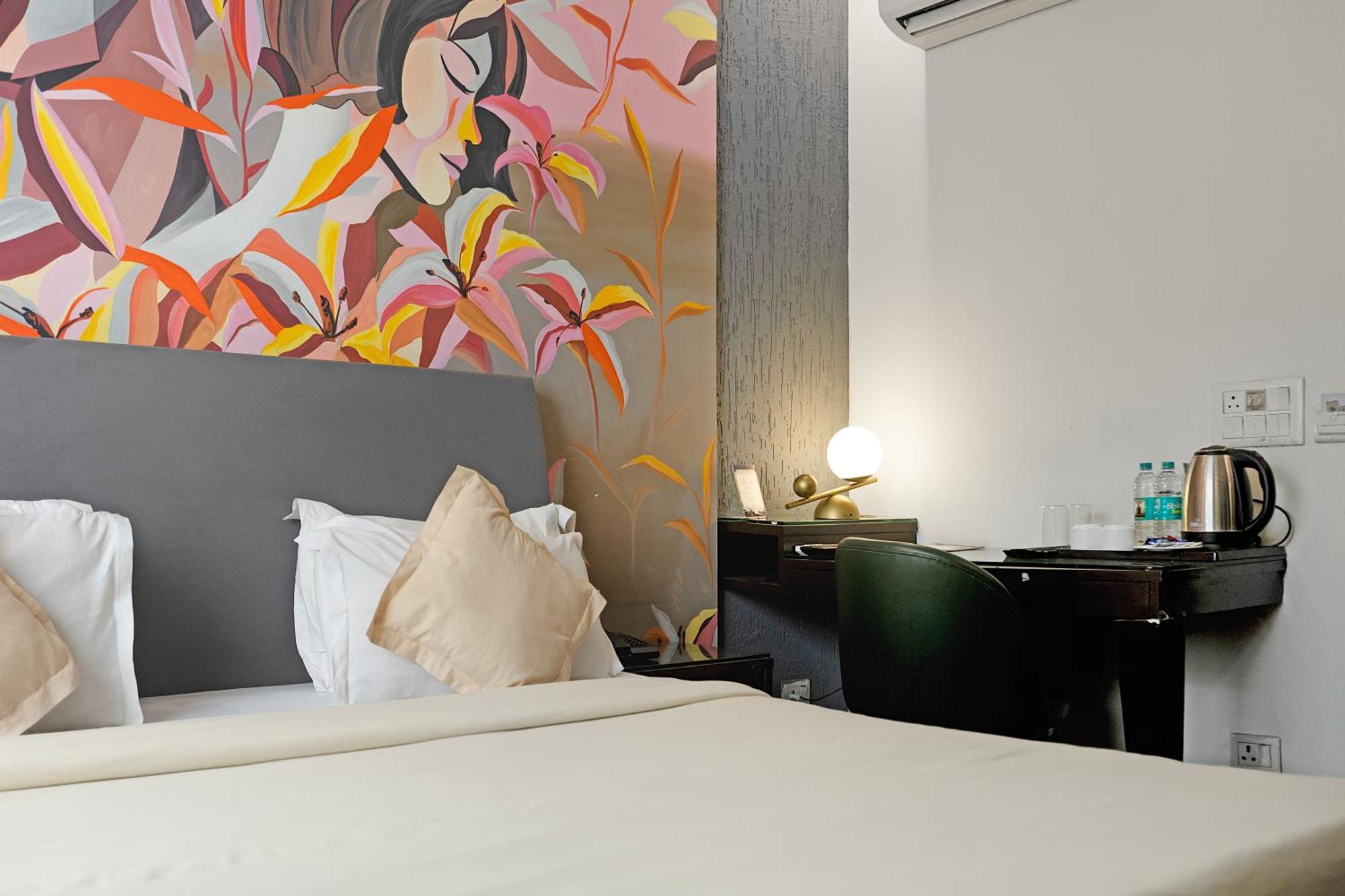 The Grand Vikalp By Saga Hotels New Delhi Ngoại thất bức ảnh