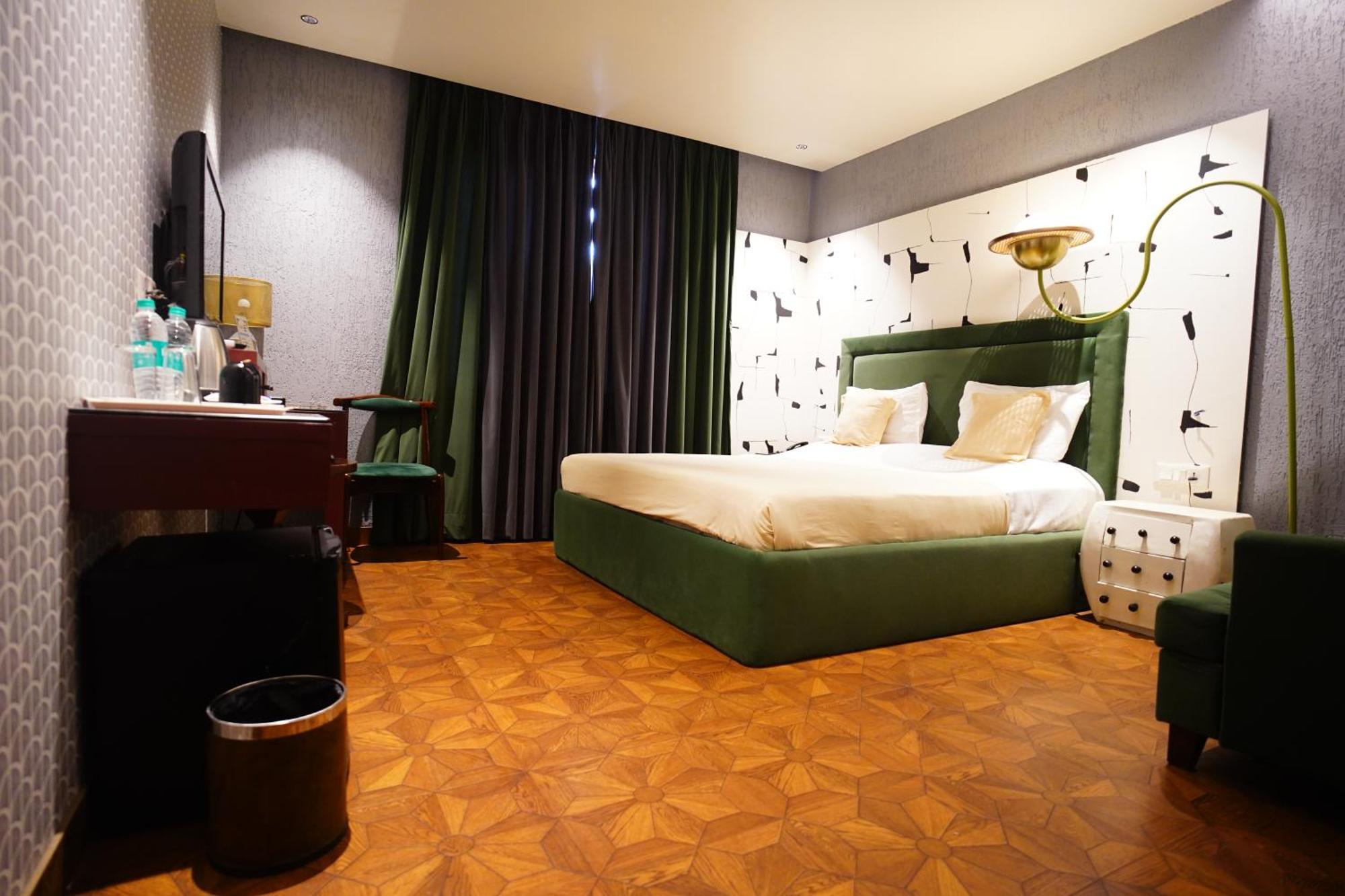 The Grand Vikalp By Saga Hotels New Delhi Ngoại thất bức ảnh