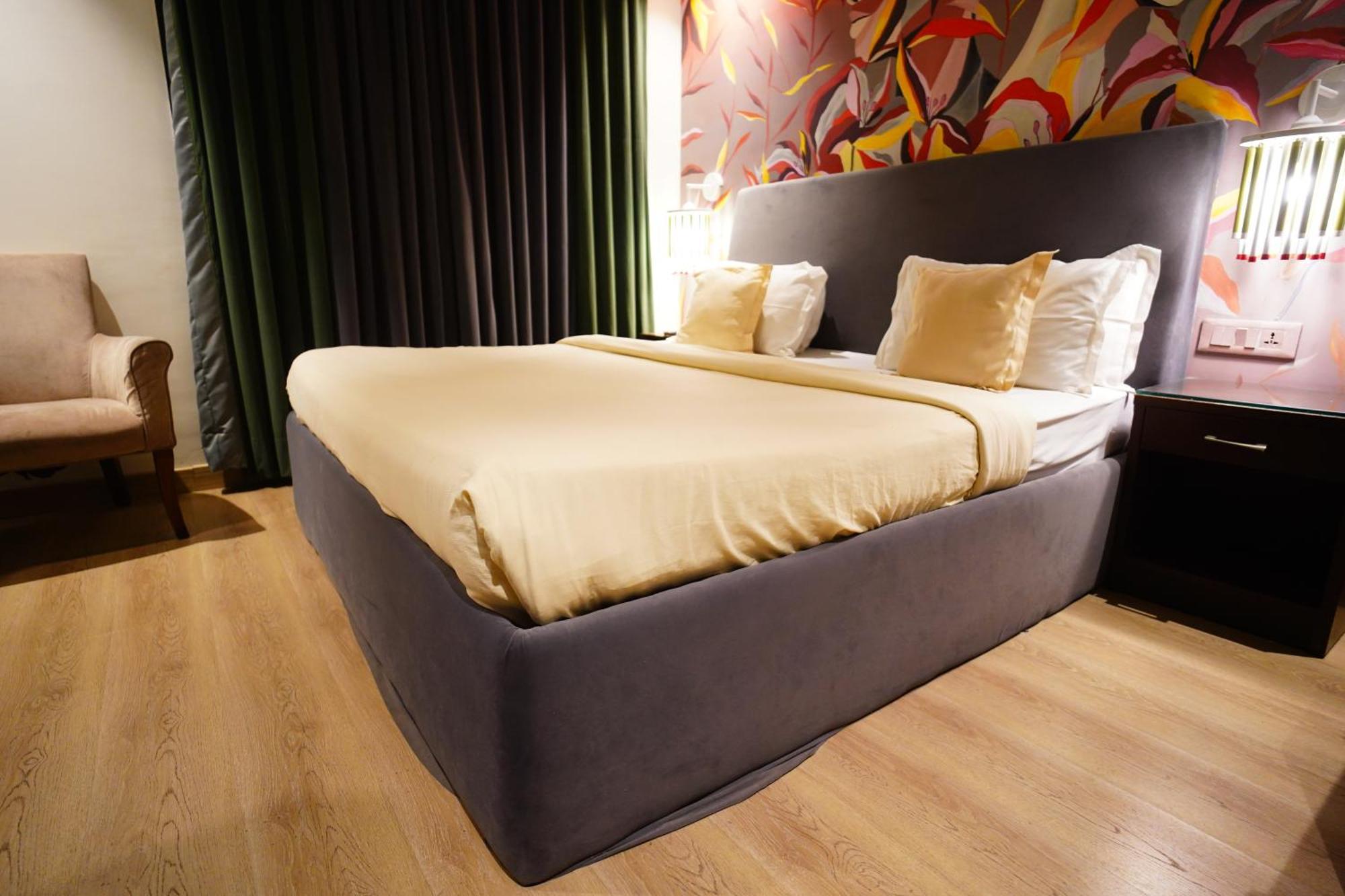 The Grand Vikalp By Saga Hotels New Delhi Ngoại thất bức ảnh